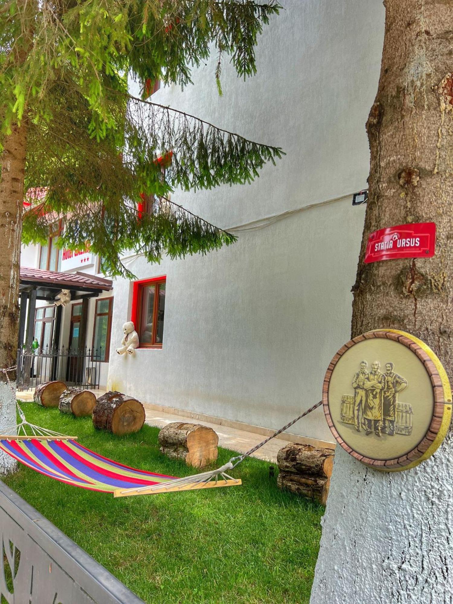 Hotel Galma Moroeni Exterior photo